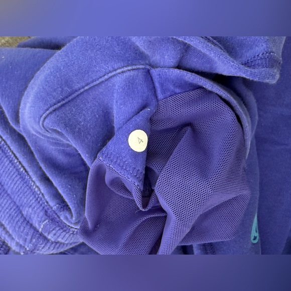 LULULEMON Blue Sweatpants - Picture 4 of 4